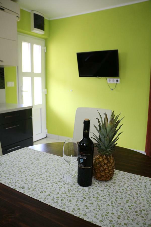 Apartment Mlacic Hvar Island Exterior foto